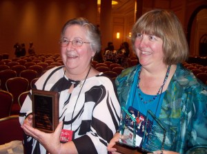 Lyn Wagner, PYHIAB Short Contemporary winner & Golden Leaf Dual Winner, Terri Brisbin